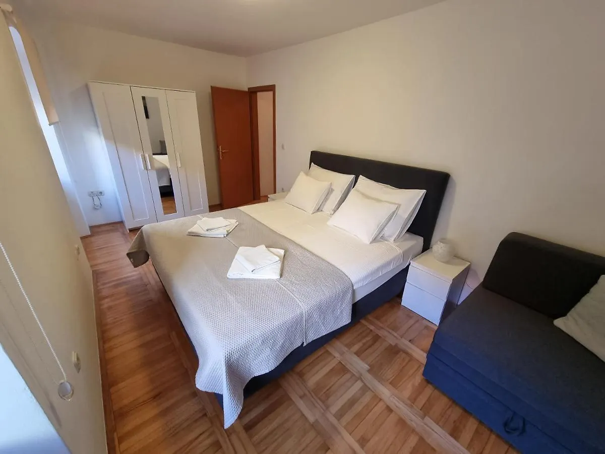 Apartments Ivana Rab Rab Town Croacia