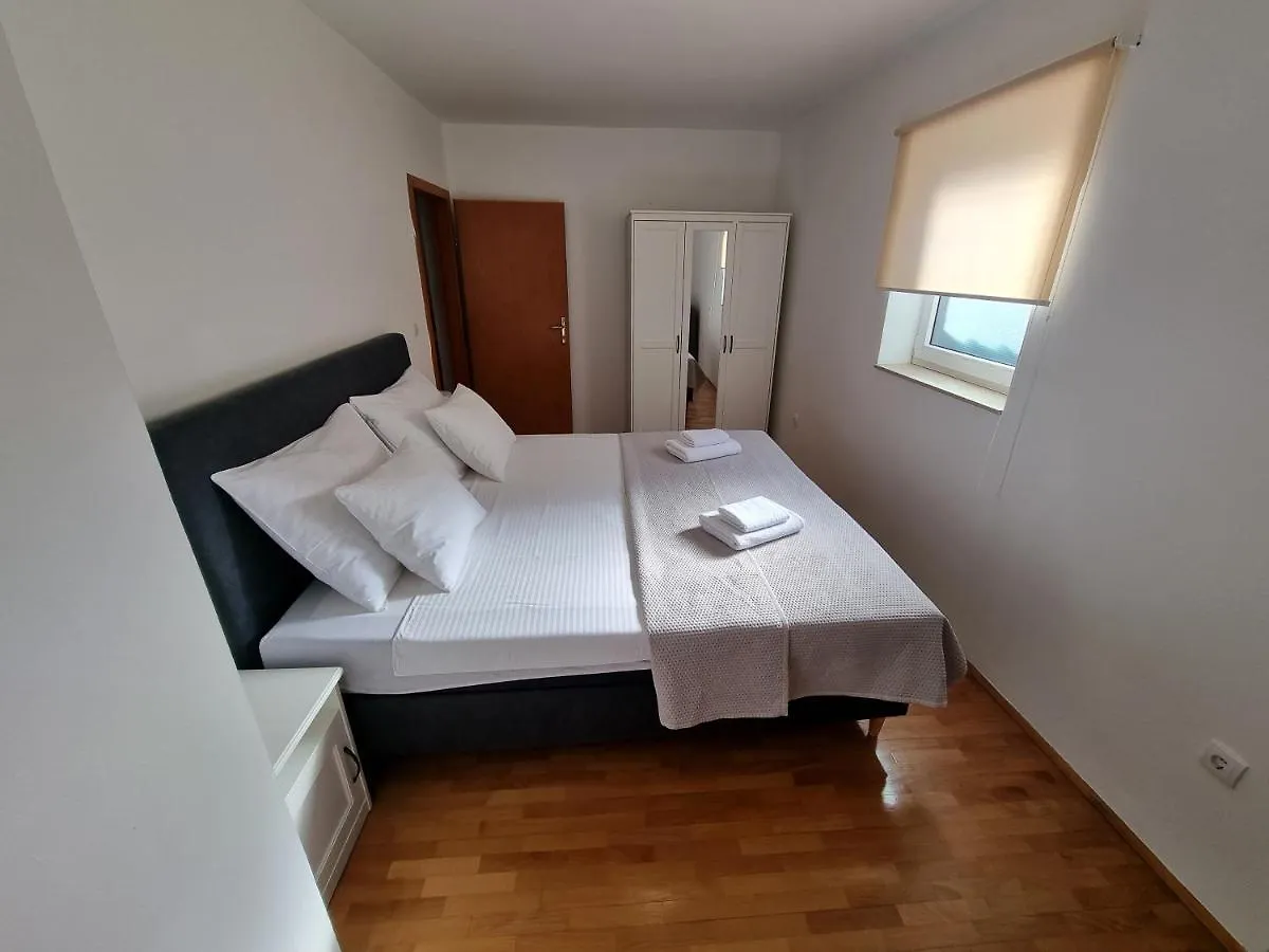 Apartments Ivana Rab Rab Town