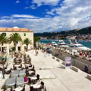 Appartamento Palace, Rab Town